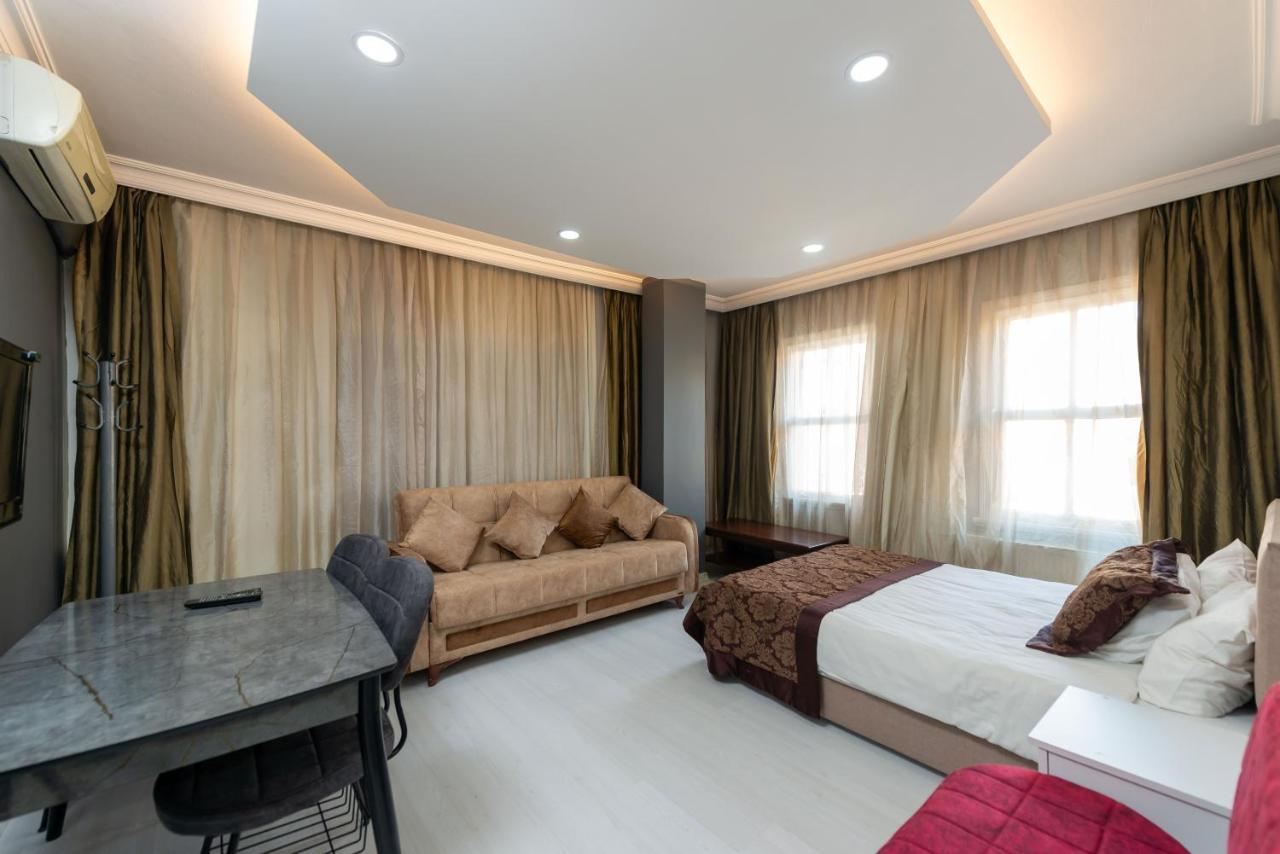 Ays Istanbul House Hotel ภายนอก รูปภาพ