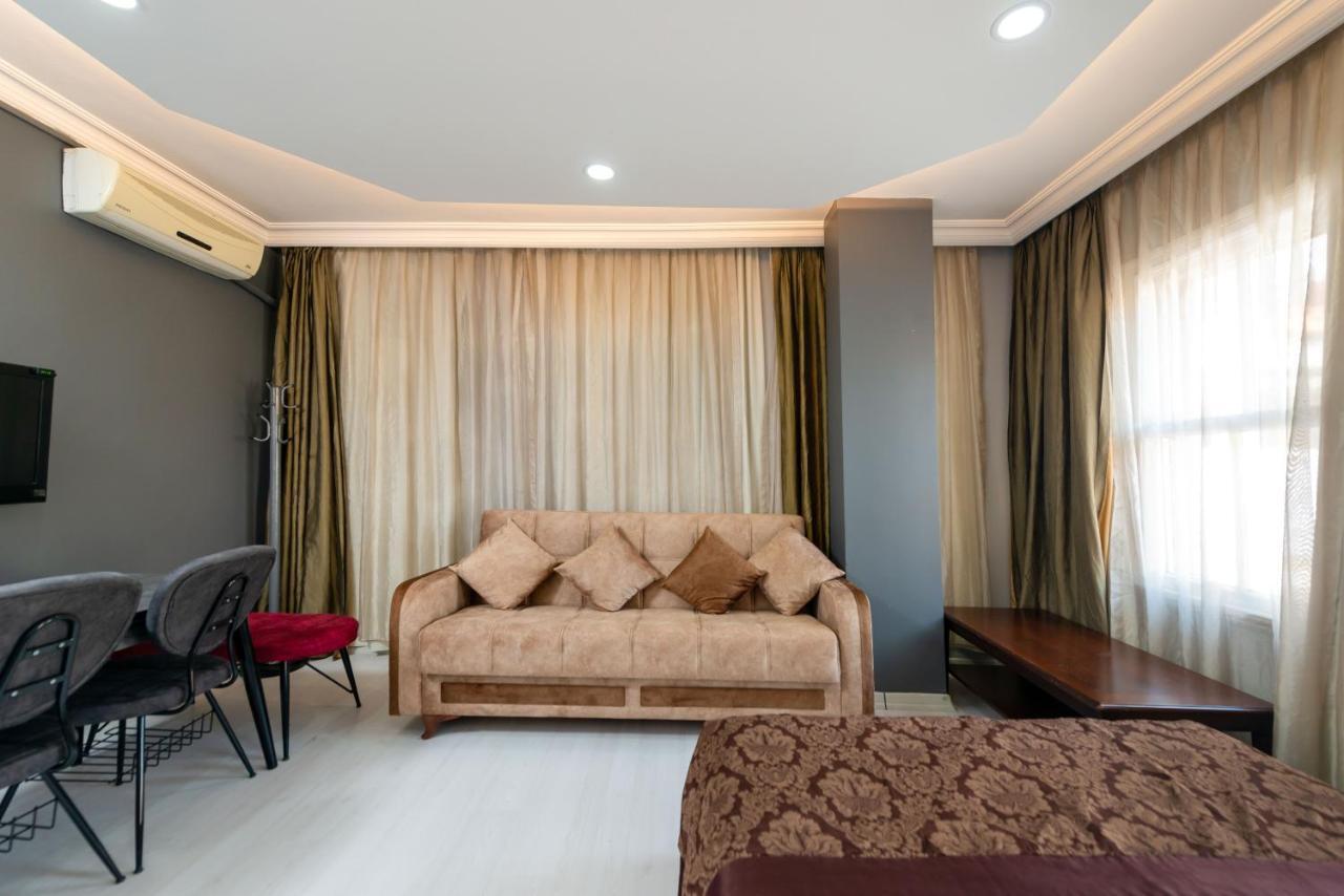 Ays Istanbul House Hotel ภายนอก รูปภาพ